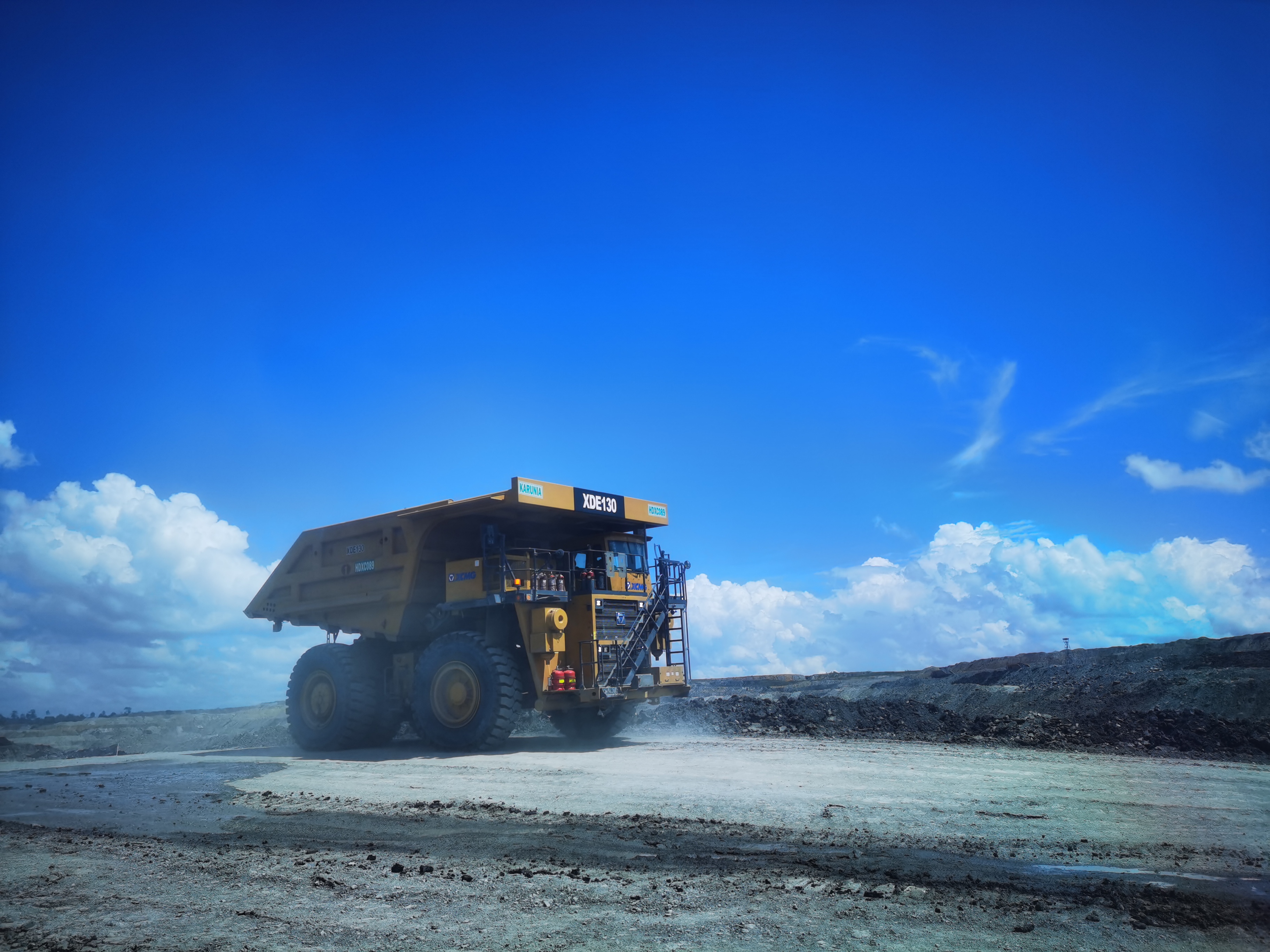 礦業(yè)報國，效率傳奇！徐工礦山機械100臺+扎根高原