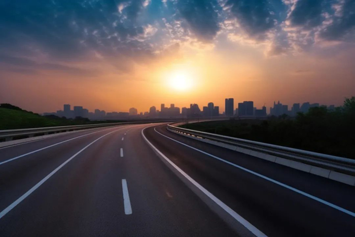 又是2臺！叒是首都！徐工兩米銑刨機現(xiàn)身京哈高速