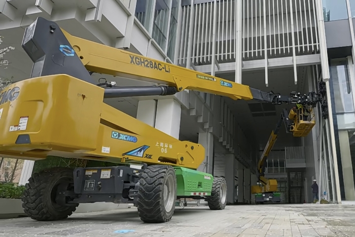 徐工產(chǎn)品，給力！XGH28AC-Li施工紀(jì)實