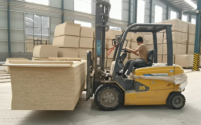 徐工鯤鵬，板材行業(yè)的強(qiáng)大助力