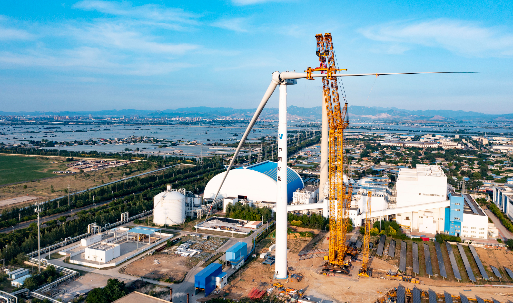 4000噸級履帶起重機海上風電首秀！徐工新成就達成（√）