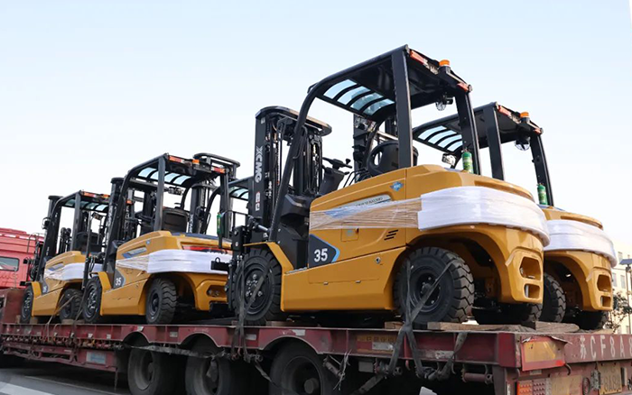 開門紅！百余臺徐工新能源叉車赴廣東→