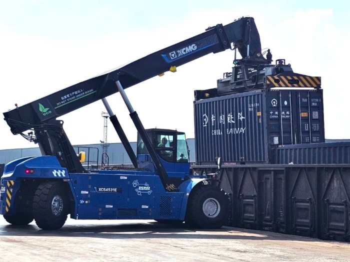 高效賦能鐵路物流運(yùn)輸！毫米級精控背后的技術(shù)革新……