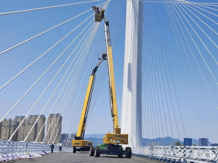 穩(wěn)如磐石！XGS70K毫米級守護博士大橋“生命線”！