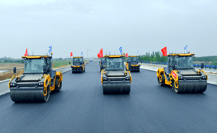 坐標：湖北高速！場景：無人駕駛！