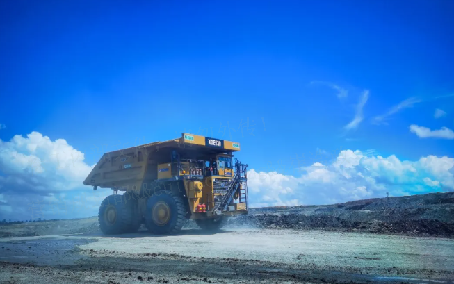 能拉能跑！徐工XDE130雙橋剛性礦車效能非凡！