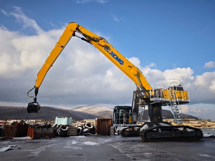 【工程特種兵】港口建設(shè)新寵兒！徐工XE850M抓料機(jī)上新！