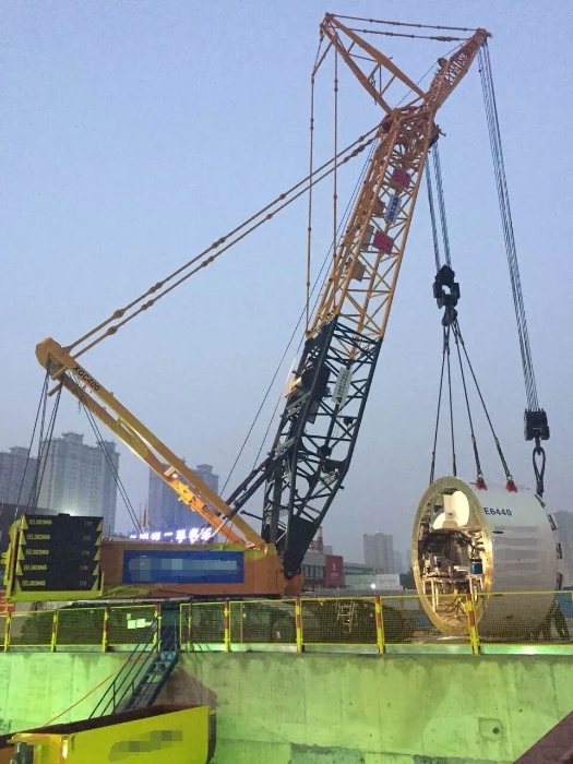 賦能軌交建設(shè)，徐工穩(wěn)穩(wěn)‘吊’打難題