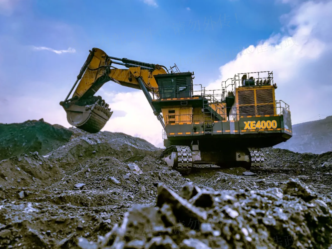 連續(xù)5萬小時出勤！徐工XE4000液壓鏟受礦區(qū)高度贊揚！