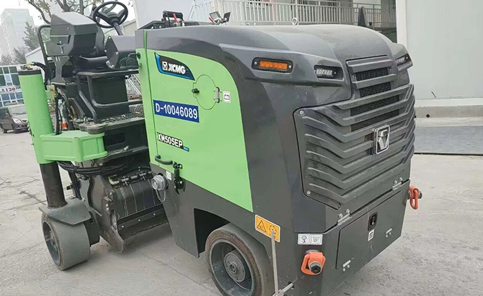 全市首臺！薊城市政啟用純電路面銑刨機，引領(lǐng)綠色養(yǎng)護新標桿